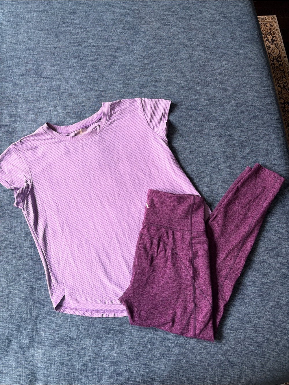 Women’s Small Calia / Joy Lab workout Outfit